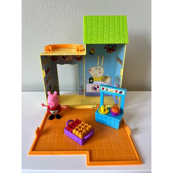 Peppa Pig Little Farmer's Market Playset w Figure and Accessories - Picture 3 of 7